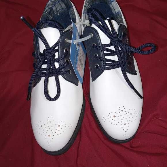 Footjoy Softjoy Terrains Shoes Womens Size 6 Golf Shoes With Spikes NWT Cushion - Picture 3 of 15
